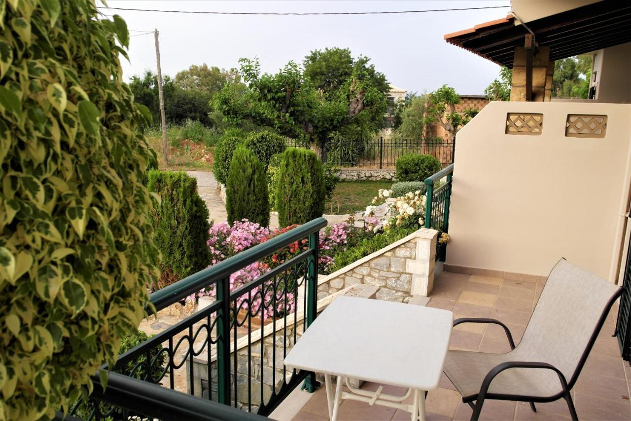Voulas Apartments Sztúpa Kültér fotó