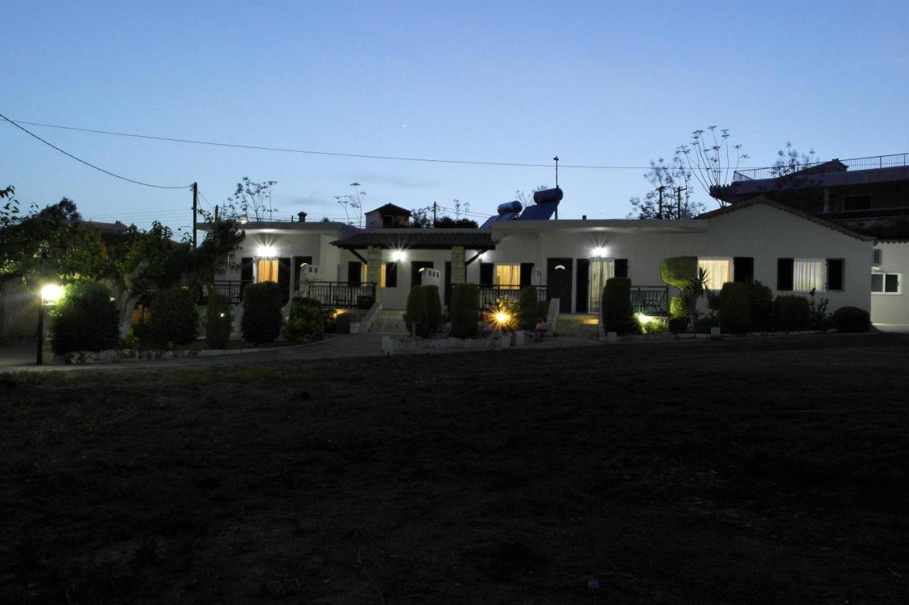 Voulas Apartments Sztúpa Kültér fotó